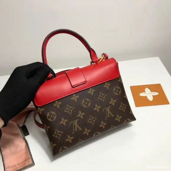 Cheap VUITTON BB LOCKY LOUIS 0529